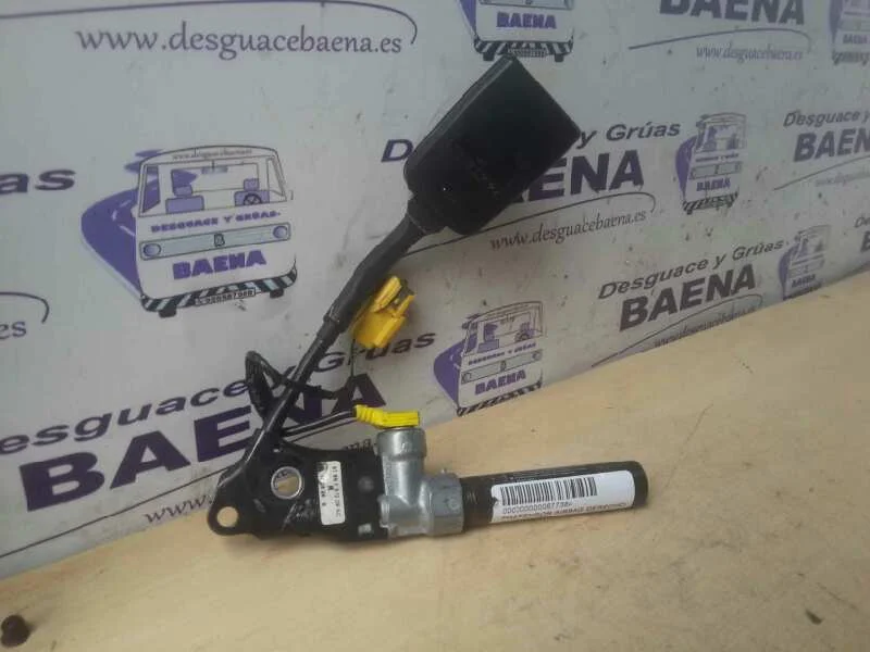 Foto de PRETENSOR AIRBAG DERECHO FORD MONDEO BERLINA (GD) referencia 97BBF61208AC