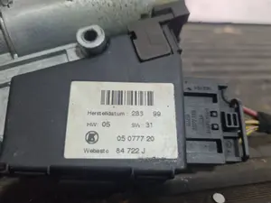 Foto de MOTOR APERTURA BMW SERIE 3 BERLINA (E46) referencia 05077720 foto 5