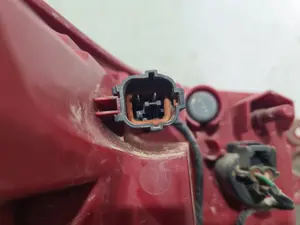 Foto de PILOTO TRASERO DERECHO KIA SPORTAGE (QL) referencia 92402F11 foto 5