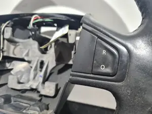 Foto de VOLANTE RENAULT LATITUDE referencia 6074098 foto 3