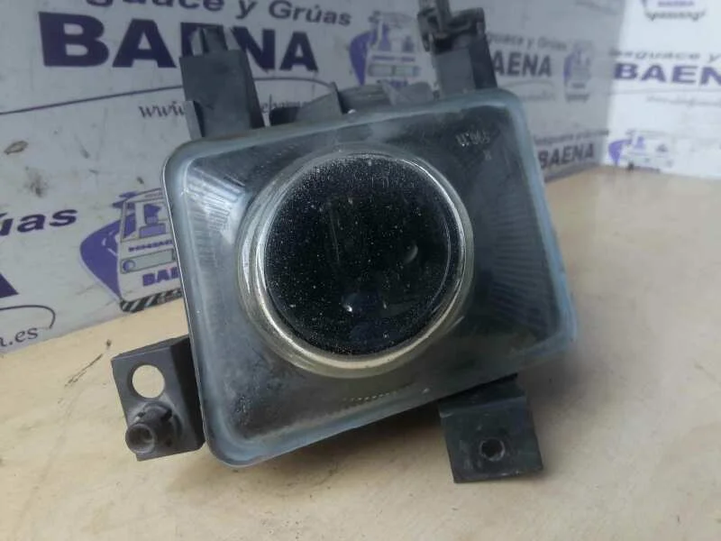 Foto de FARO ANTINIEBLA DERECHO SIN MARCA SIN MODELO referencia 13101745