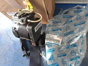 Foto de CINTURON SEGURIDAD DELANTERO IZQUIERDO SIN MARCA SIN MODELO referencia 96267983 foto 4