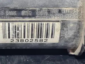 Foto de CAUDALIMETRO OPEL ASTRA F BERLINA referencia 90411957 foto 2