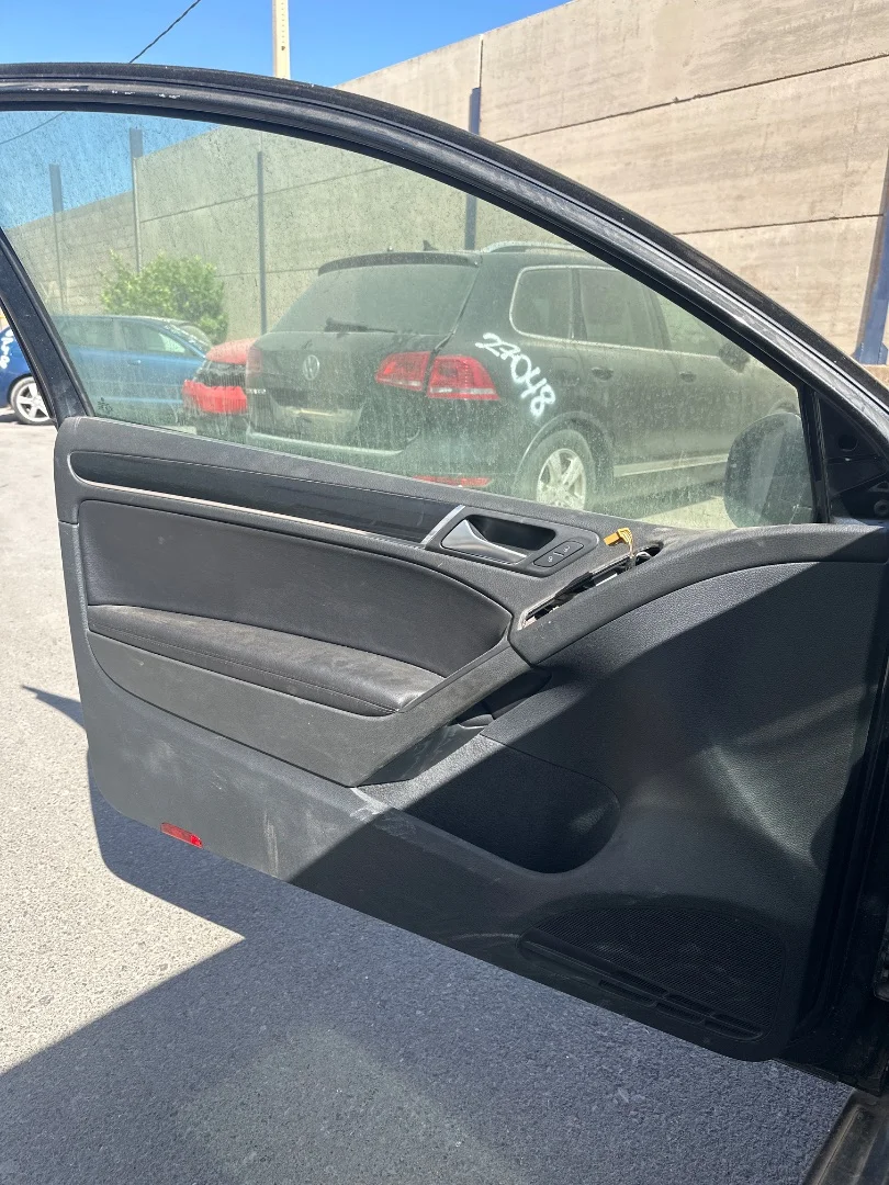 Foto de ELEVALUNAS DELANTERO IZQUIERDO VOLKSWAGEN GOLF VI (5K1)(10.2008)