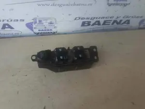 Foto de MANDO ELEVALUNAS DELANTERO IZQUIERDO HYUNDAI MATRIX (FC) referencia 935710-29050