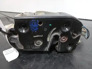 Foto de CERRADURA PUERTA DELANTERA DERECHA MERCEDES-BENZ VITO FURGÓN (639) referencia A2C53027407 foto 2