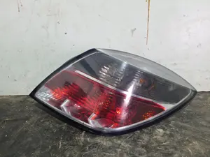 Foto de PILOTO TRASERO DERECHO OPEL ASTRA H GTC referencia 135252444