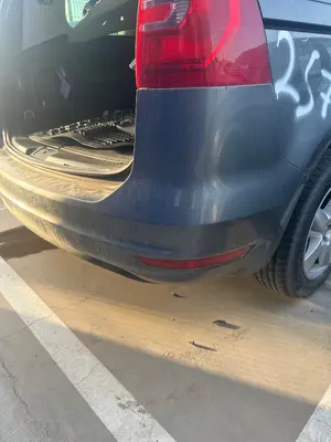 Foto de PARAGOLPES TRASERO SEAT ALHAMBRA (710)