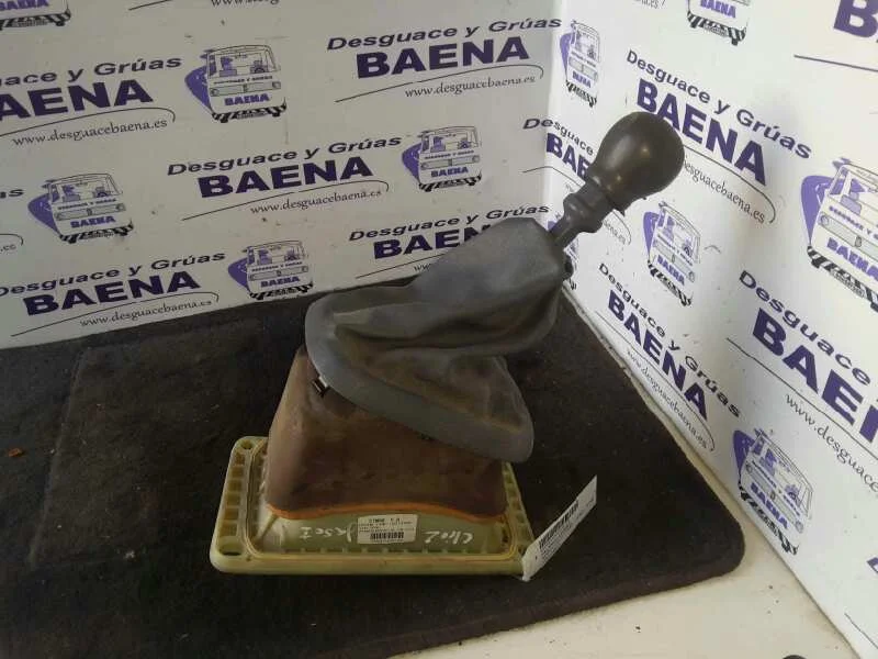 Foto de PALANCA CAMBIO SIN MARCA SIN MODELO referencia 7700104572H