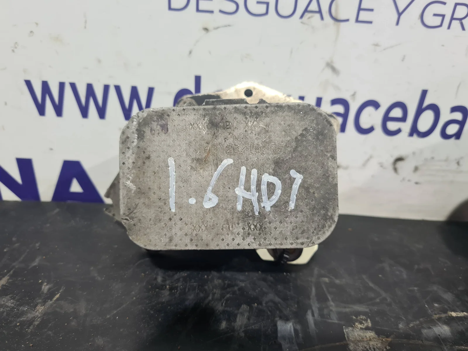 Foto de ENFRIADOR ACEITE MOTOR SIN MARCA SIN MODELO