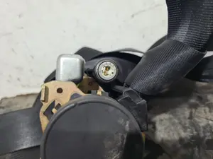 Foto de CINTURON SEGURIDAD DELANTERO IZQUIERDO CITROEN C4 BERLINA foto 2