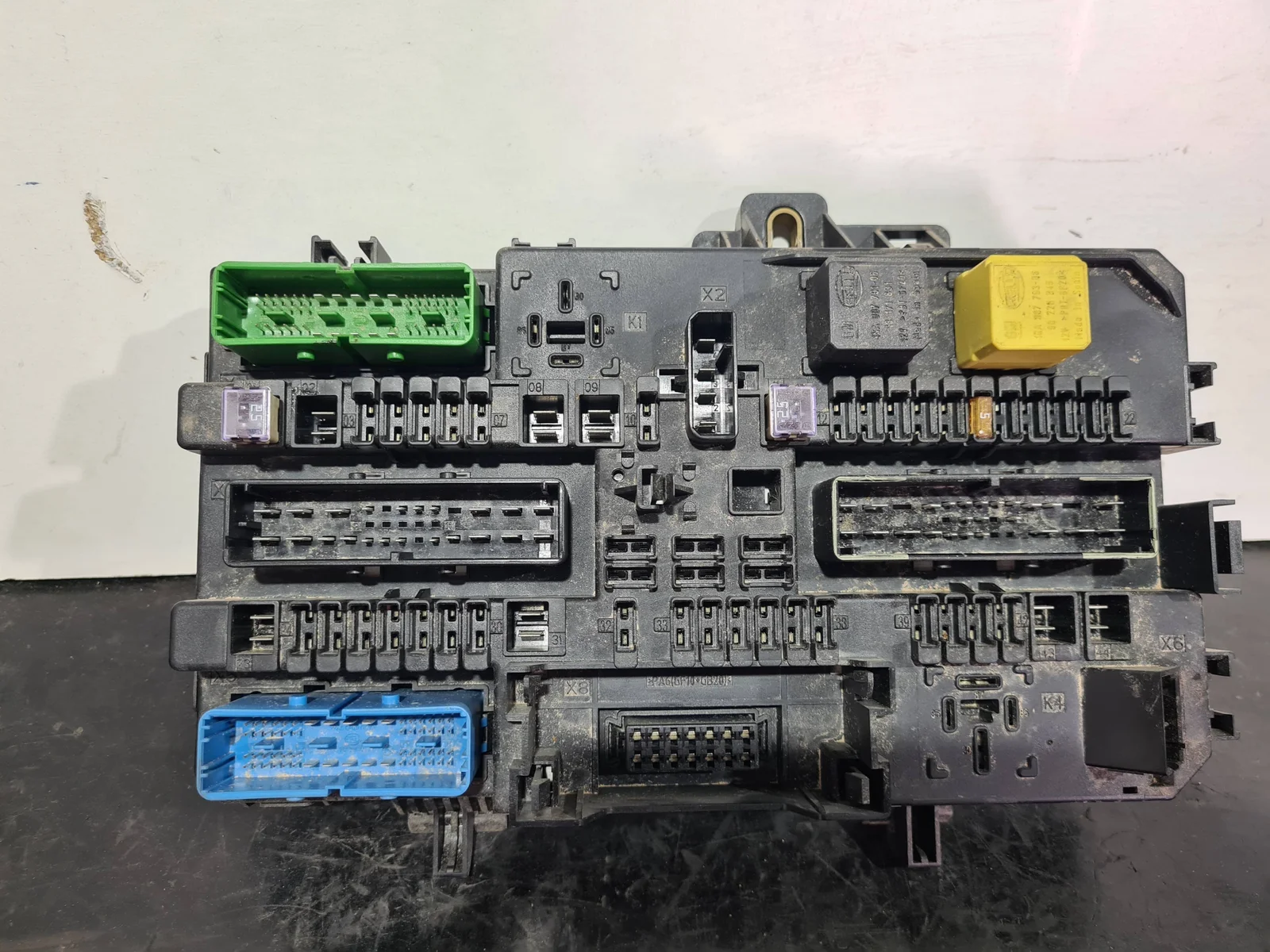 Foto de CAJA RELES / FUSIBLES SIN MARCA SIN MODELO referencia 5DK00866930