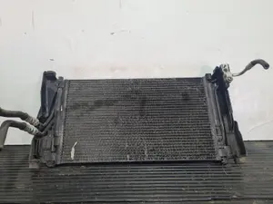 Foto de CONDENSADOR / RADIADOR AIRE ACONDICIONADO BMW SERIE 3 BERLINA (E46) referencia 8377648 foto 2