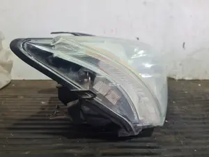Foto de FARO DERECHO FORD FOCUS BERLINA (CB4) referencia 4M5113K060AA foto 3