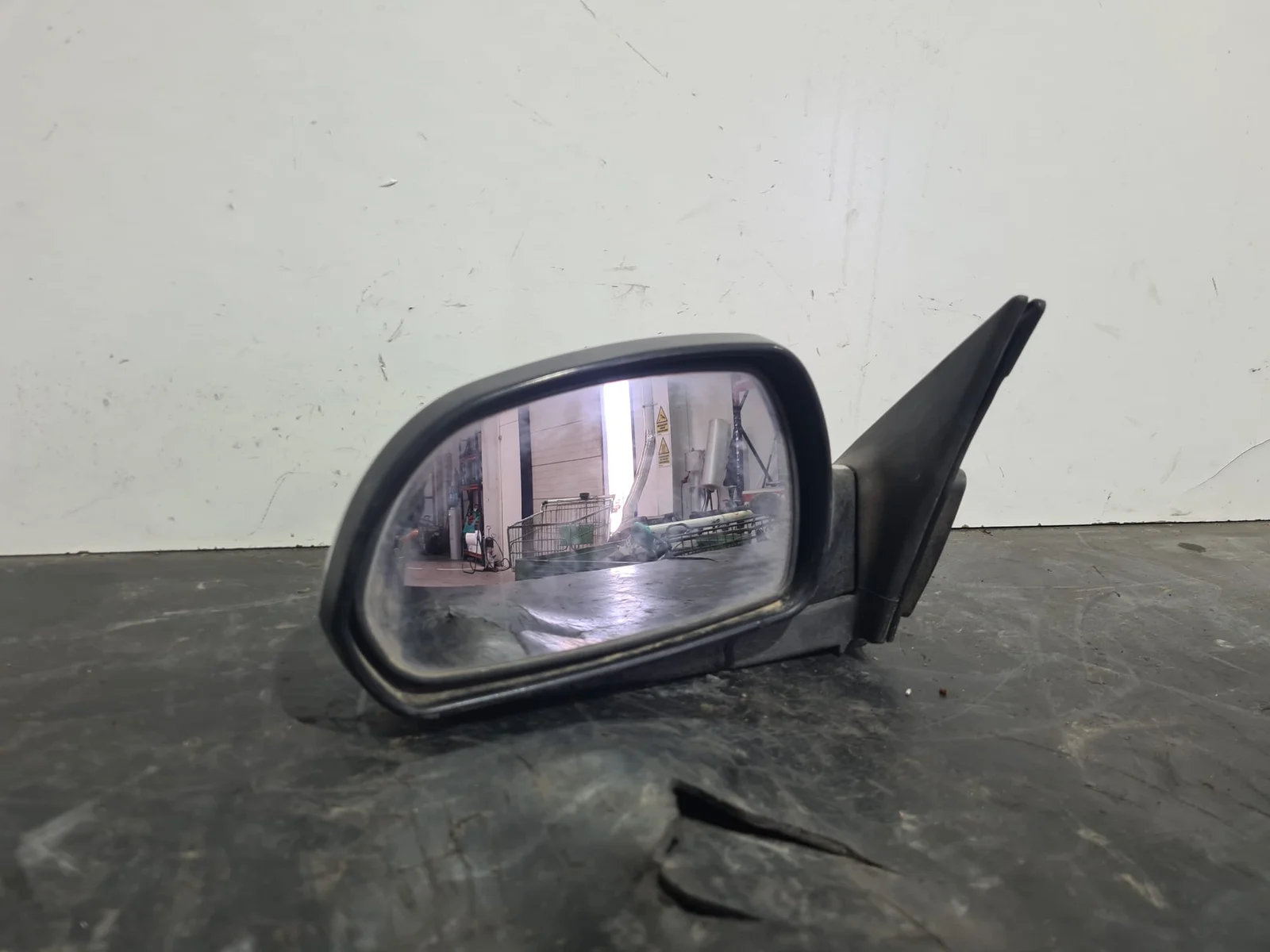 Foto de RETROVISOR IZQUIERDO HYUNDAI ELANTRA (XD)