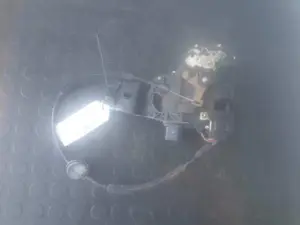 Foto de CERRADURA PUERTA DELANTERA DERECHA SIN MARCA SIN MODELO