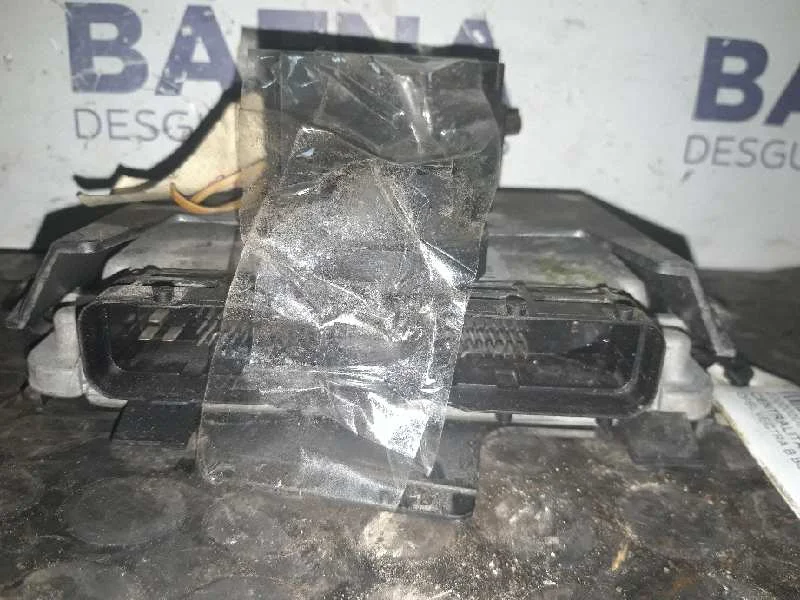 Foto de CENTRALITA MOTOR UCE OPEL VECTRA B BERLINA