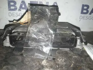 Foto de CENTRALITA MOTOR UCE OPEL VECTRA B BERLINA foto 1
