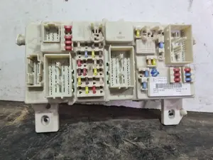 Foto de CAJA RELES / FUSIBLES FORD C-MAX (CB3)(2007) referencia 7M5T14A073BB foto 1