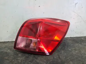 Foto de PILOTO TRASERO DERECHO NISSAN QASHQAI (J10) referencia 69071062
