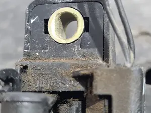 Foto de CERRADURA MALETERO / PORTON RENAULT CLIO II FASE II (B/CB0) referencia 7700308997 foto 2