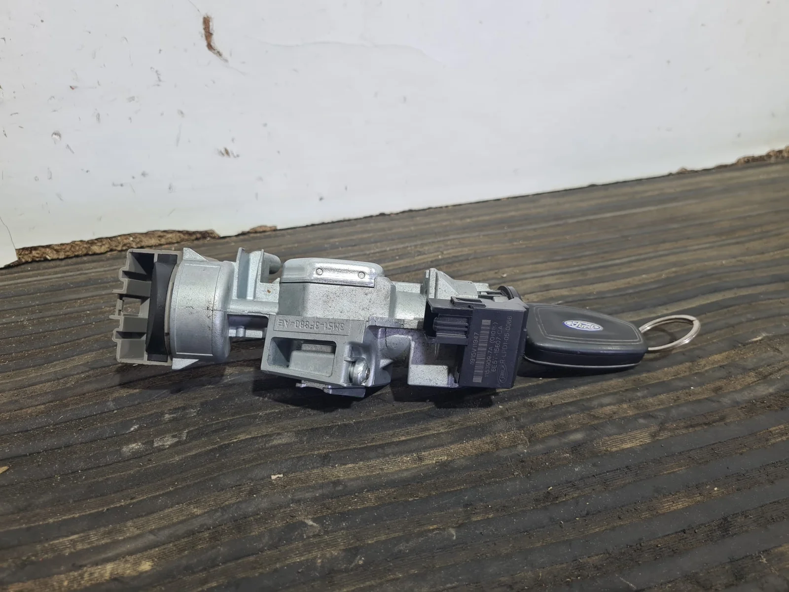 Foto de CONMUTADOR DE ARRANQUE FORD TOURNEO COURIER (C4A)