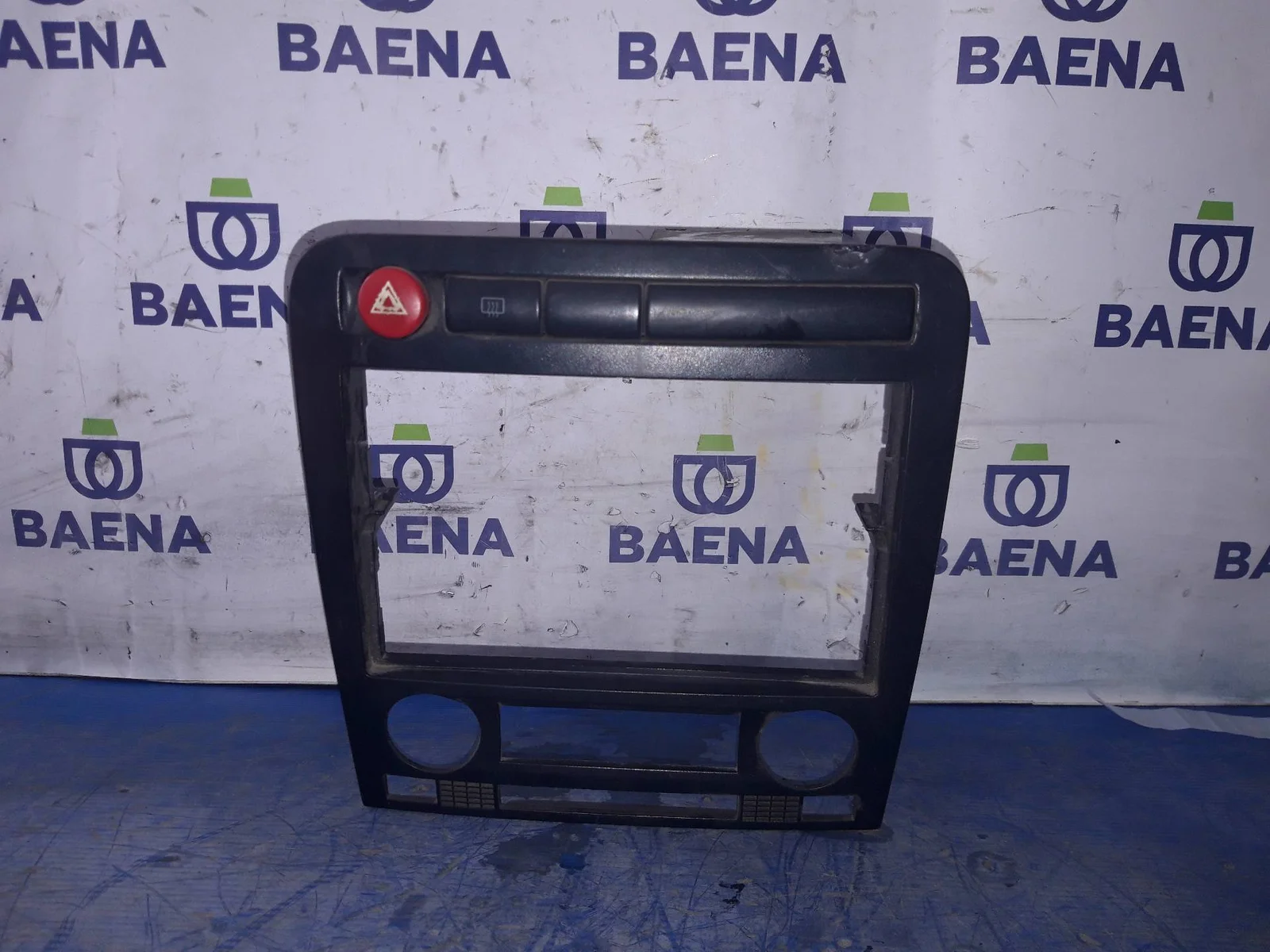 Foto de WARNING SEAT IBIZA (6L1) referencia 6L1858815 - CONSOLA CENTRAL