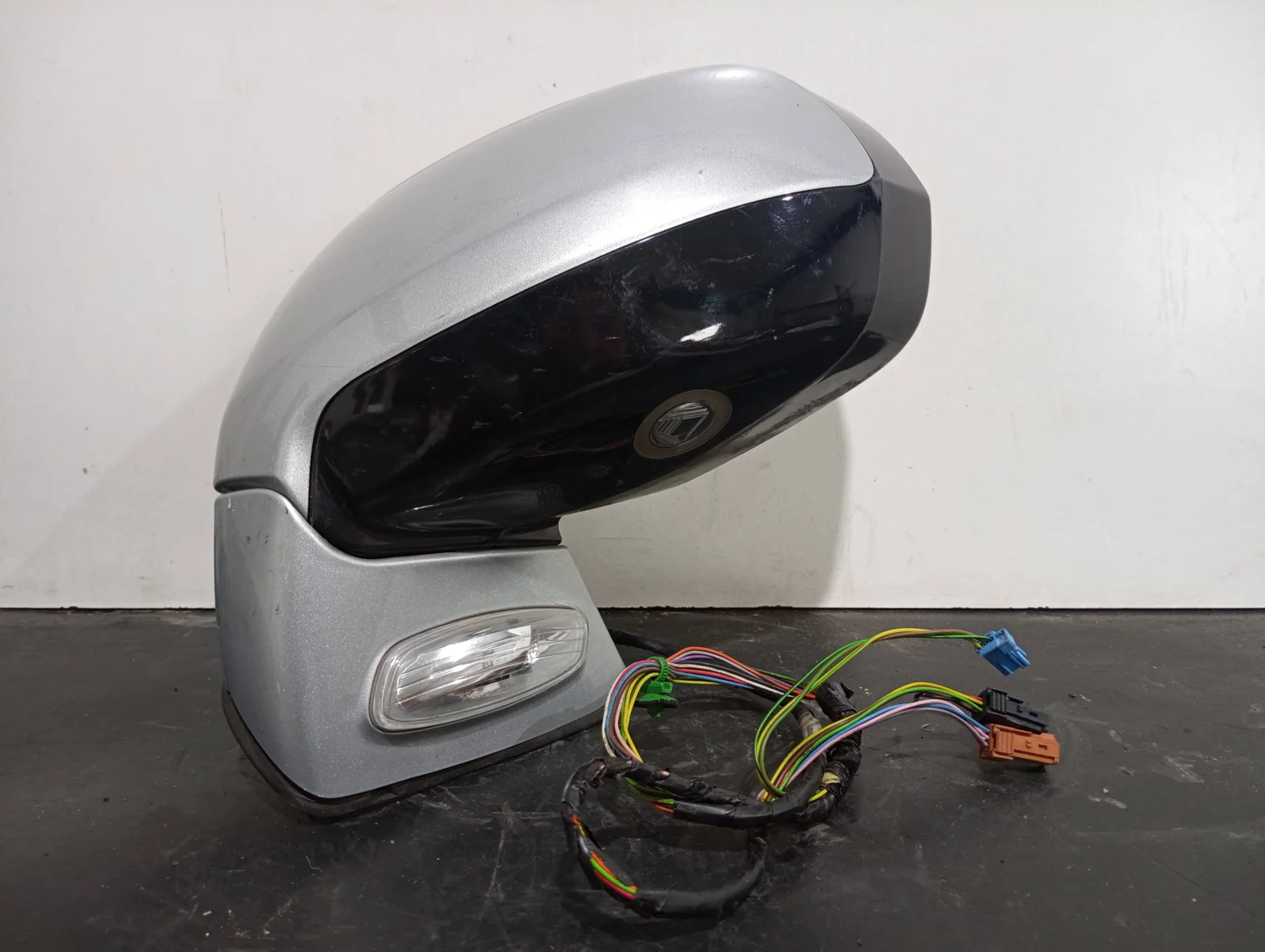 Foto de RETROVISOR IZQUIERDO CITROEN C4 PICASSO referencia 262335-2-19A