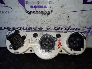 Foto de MANDO CALEFACCION / AIRE ACONDICIONADO SIN MARCA SIN MODELO referencia 98AB18C419 foto 2