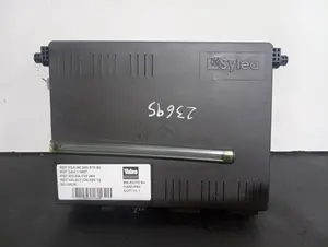 Foto de CAJA RELES / FUSIBLES CITROEN XSARA BERLINA referencia 9639087580