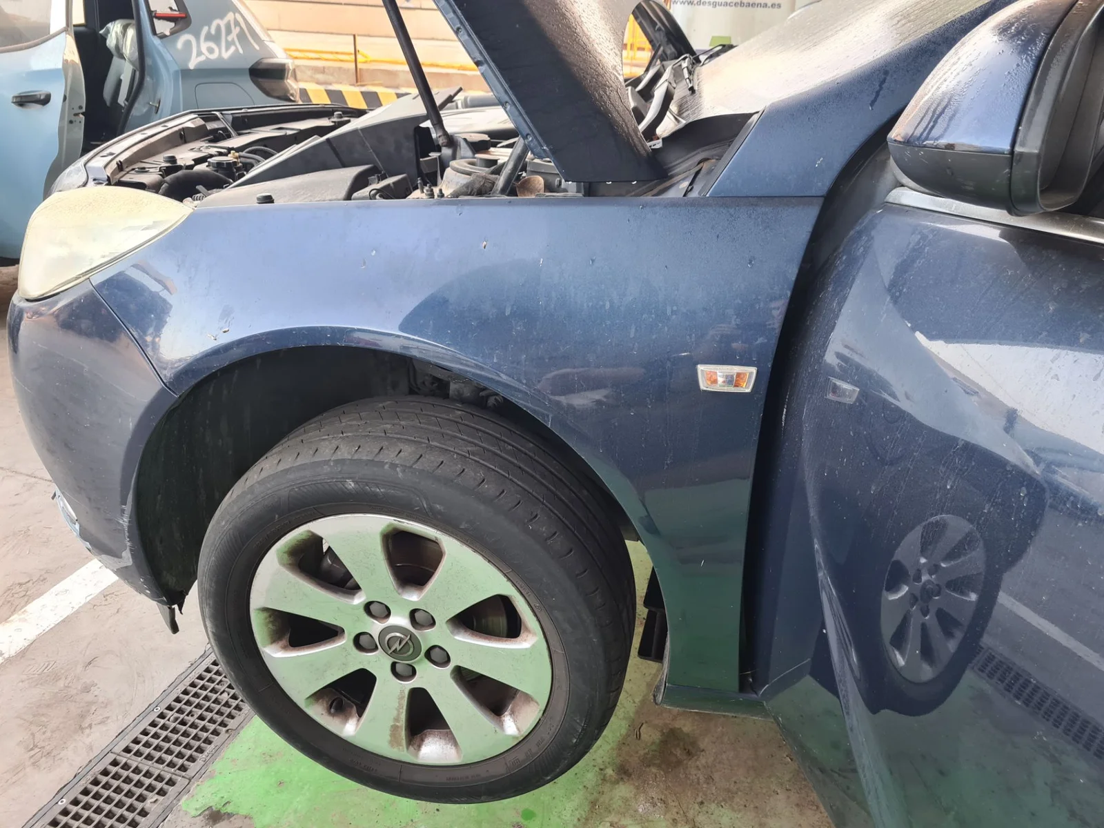 Foto de ALETA DELANTERA IZQUIERDA OPEL INSIGNIA BERLINA