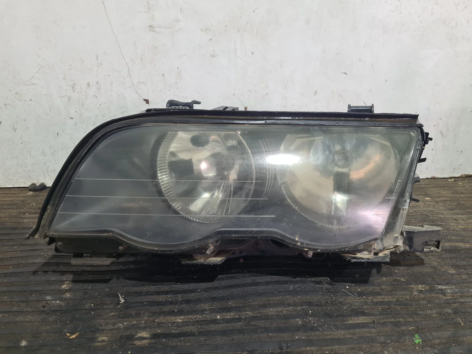 Foto de FARO IZQUIERDO BMW SERIE 3 BERLINA (E46) referencia 09071418