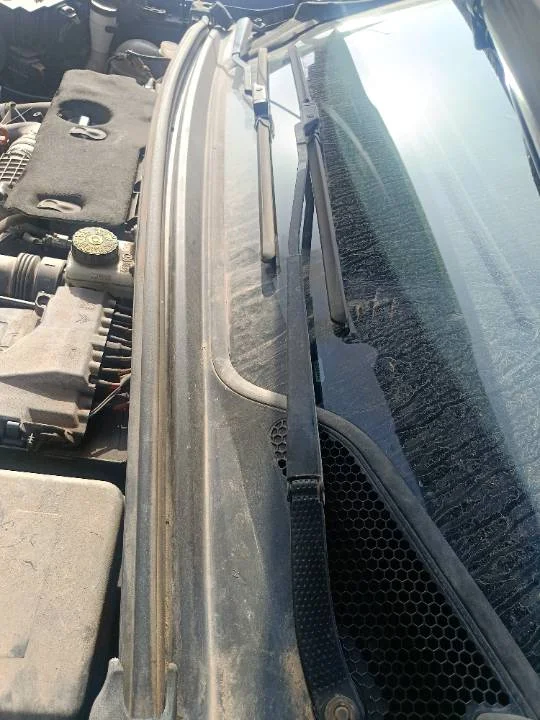 Foto de BRAZO LIMPIA DELANTERO IZQUIERDO CITROEN C4 BERLINA