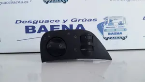 Foto de MANDO LUCES SIN MARCA SIN MODELO referencia 6N1941531M
