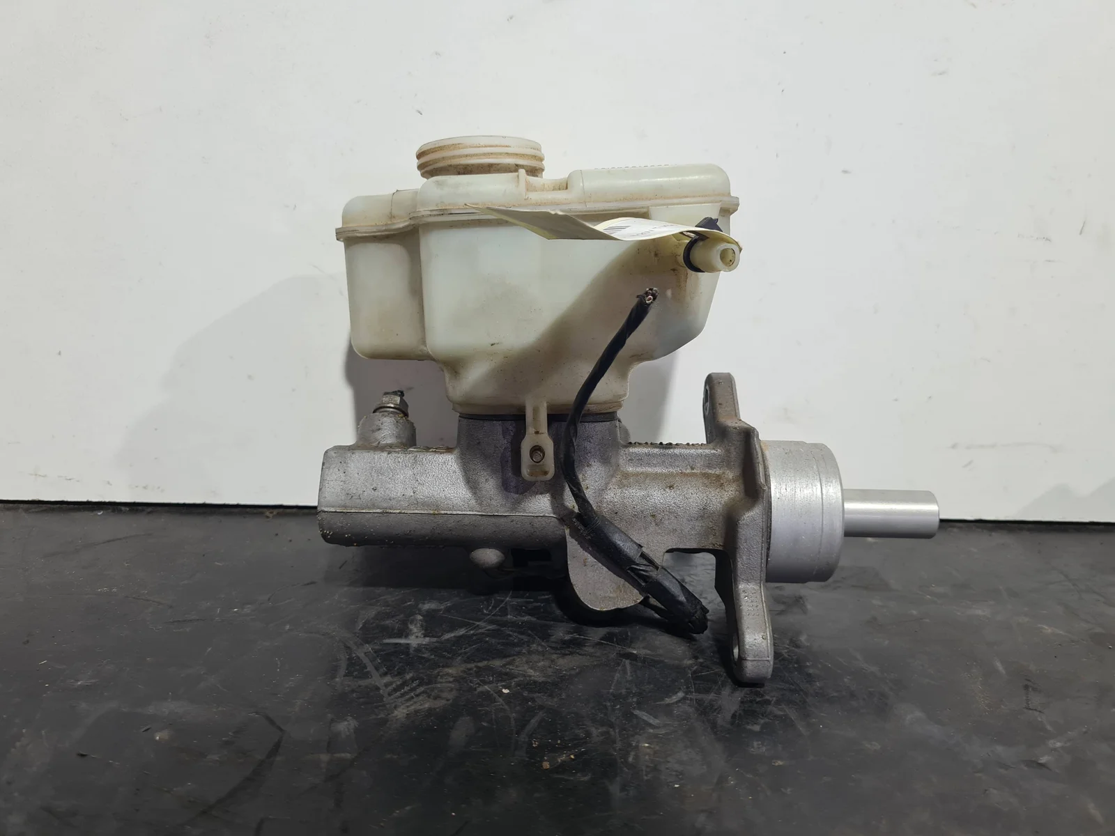 Foto de BOMBA FRENO SIN MARCA SIN MODELO referencia 033508