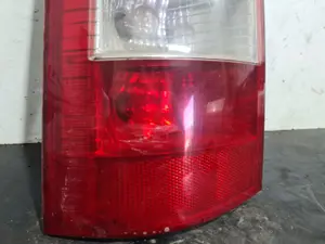 Foto de PILOTO TRASERO IZQUIERDO OPEL ASTRA G CARAVAN referencia 393203 foto 3