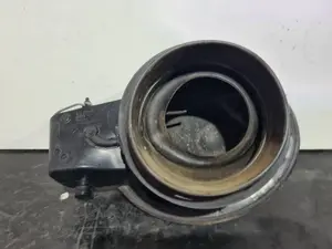 Foto de TAPON COMBUSTIBLE BMW SERIE 1 BERLINA (E81/E87) referencia 51172069449 foto 3