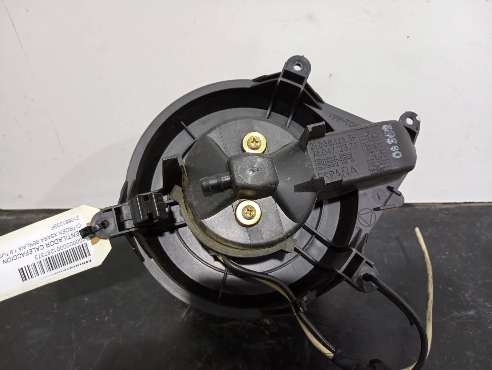 Foto de VENTILADOR CALEFACCION SIN MARCA SIN MODELO referencia 210681233F