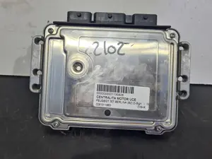 Foto de CENTRALITA MOTOR UCE PEUGEOT 307 BERLINA (S2) referencia 0281011863 foto 3