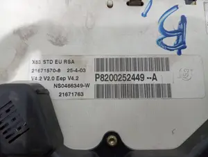 Foto de CUADRO INSTRUMENTOS RENAULT TRAFIC II FURGÓN referencia 8200252449A foto 3
