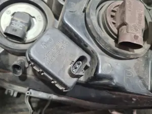Foto de FARO DERECHO OPEL ZAFIRA A referencia 113321109NH foto 8