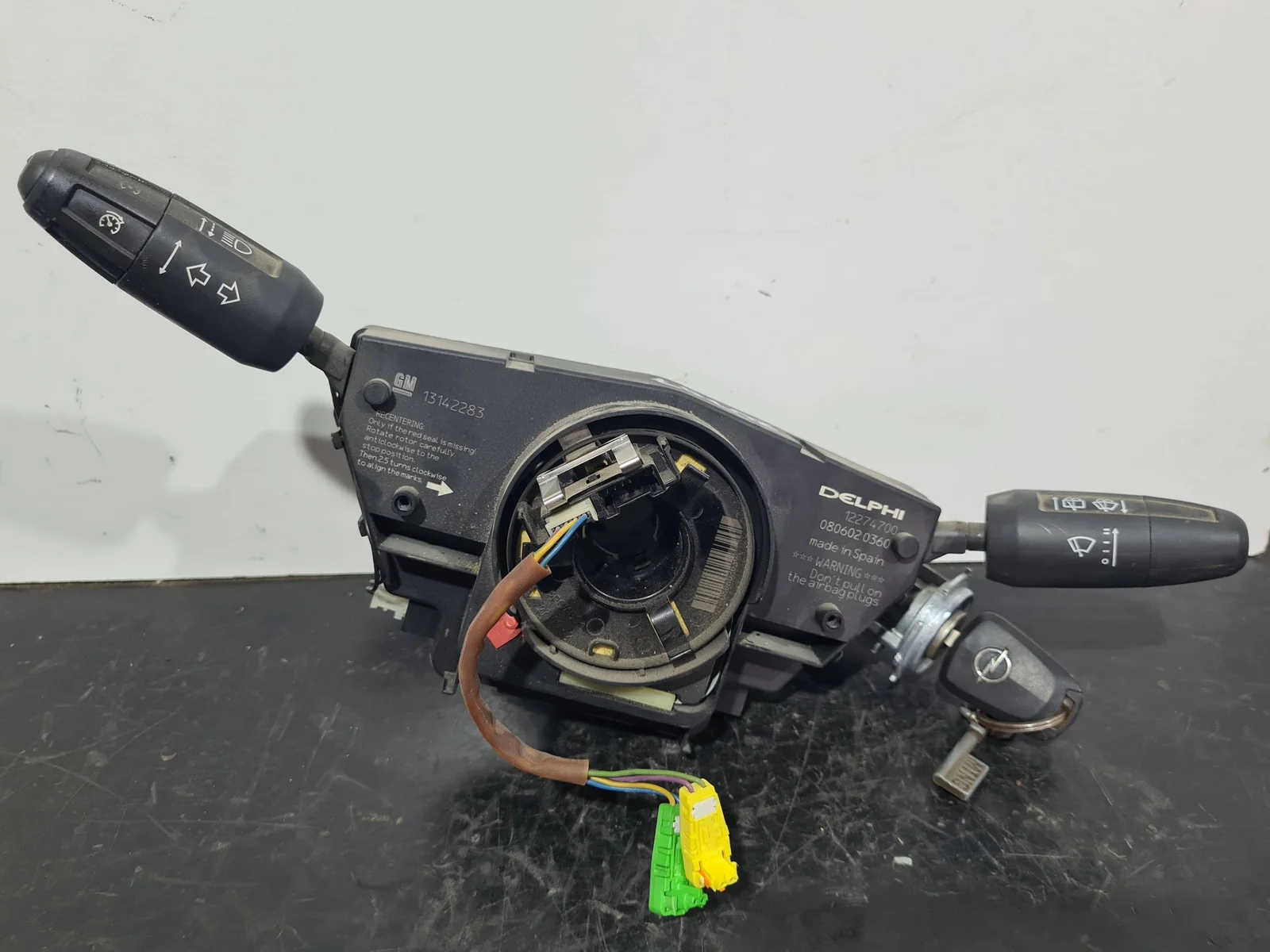 Foto de MANDO MULTIFUNCION OPEL CORSA D referencia 13142283