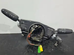 Foto de MANDO MULTIFUNCION OPEL CORSA D referencia 13142283