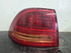Foto de PILOTO TRASERO IZQUIERDO KIA MAGENTIS (MG)