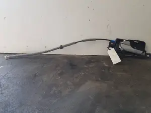 Foto de MANETA INTERIOR DELANTERA IZQUIERDA SIN MARCA SIN MODELO referencia 6M21U22601