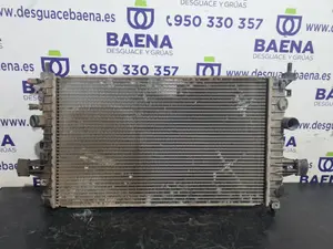 Foto de RADIADOR AGUA OPEL ASTRA H BERLINA foto 2