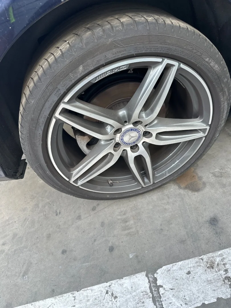 Foto de MANGUETA TRASERA DERECHA MERCEDES-BENZ CLASE E (BM 213) BERLINA