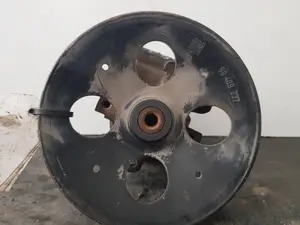 Foto de BOMBA DIRECCION OPEL CORSA B referencia 90409232