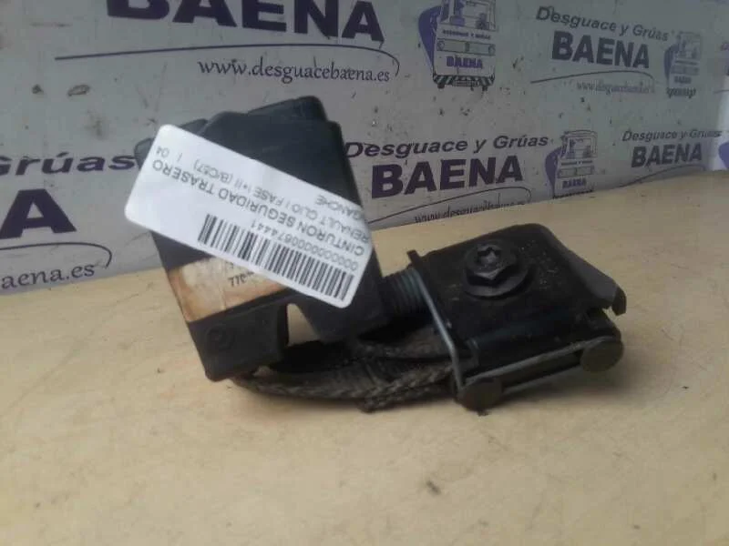 Foto de CINTURON SEGURIDAD TRASERO CENTRAL SIN MARCA SIN MODELO referencia ENGANCHE