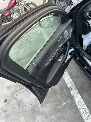 Foto de PUERTA DELANTERA IZQUIERDA MERCEDES-BENZ CLASE E (BM 213) BERLINA foto 2
